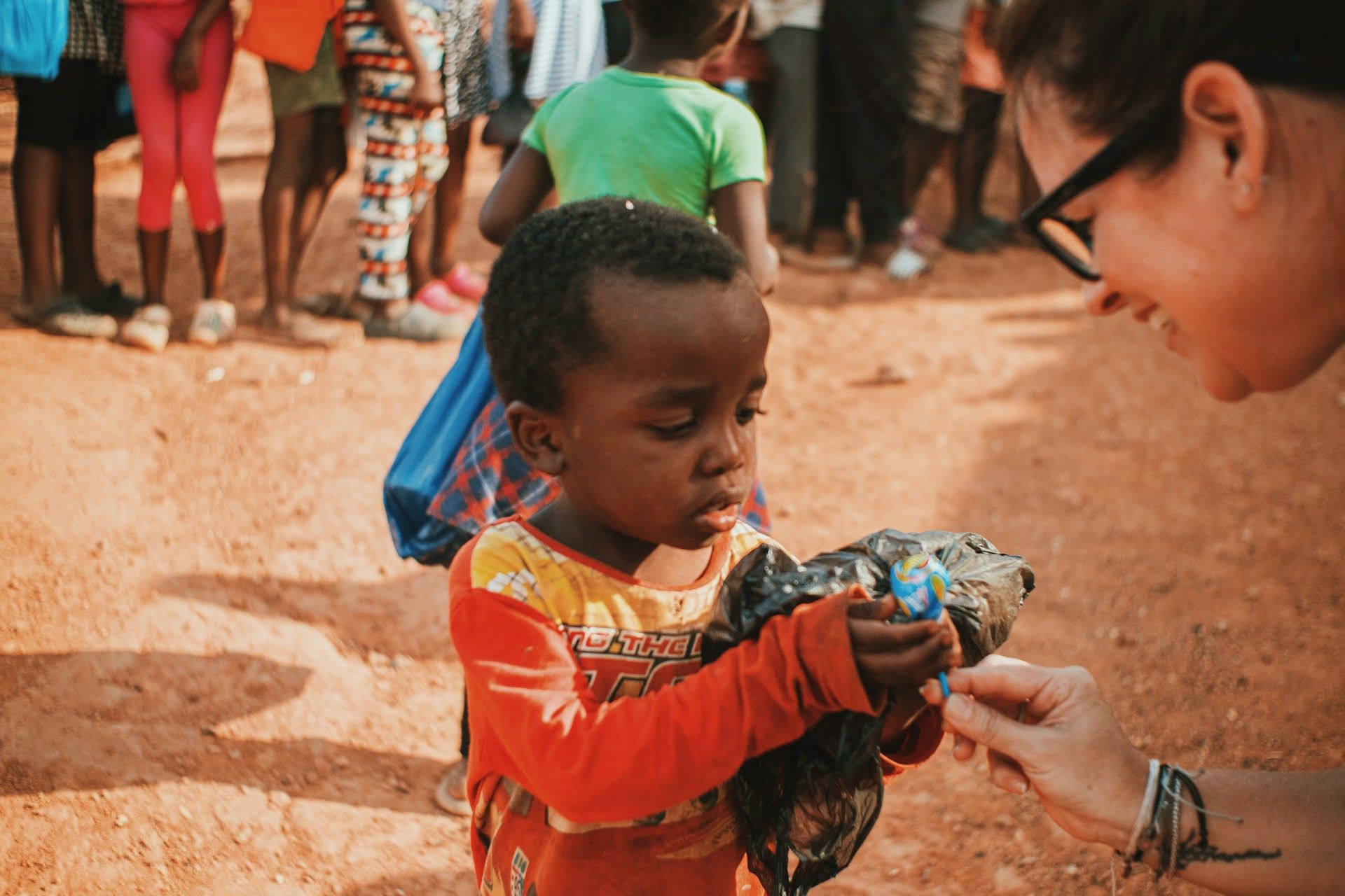 Aide humanitaire Aide humanitaire